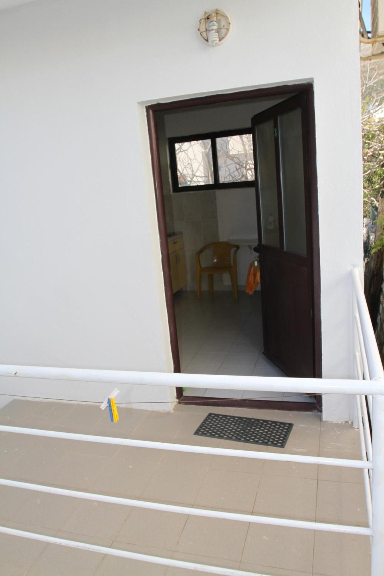 Apartments Popovic Petrovac na moru Exterior foto